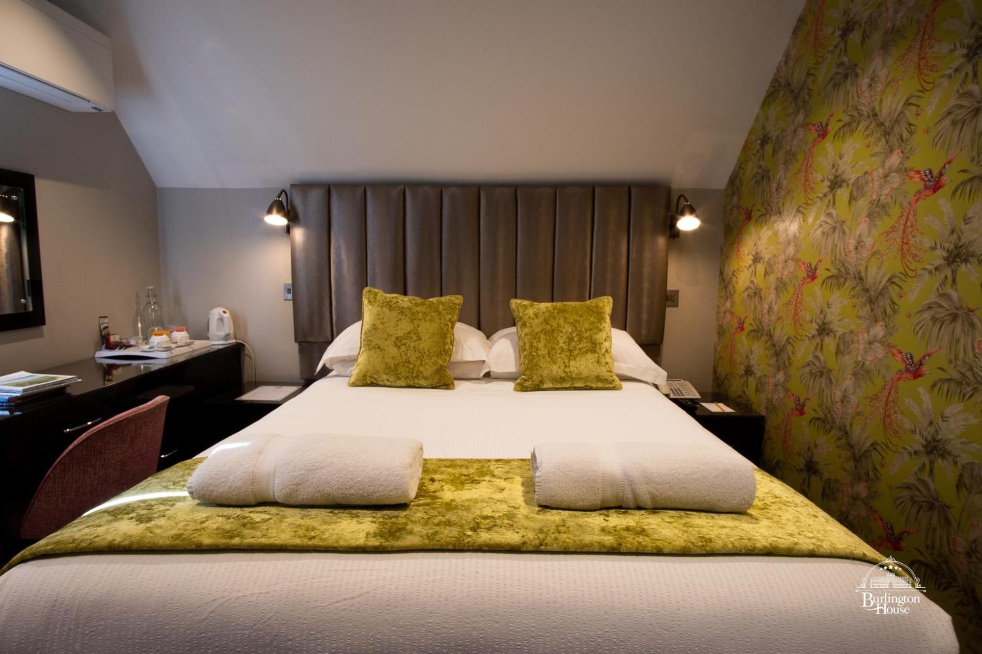 Burlington House Boutique Bed & Breakfast Oxford Bilik gambar A bedroom at The Old Bank Hotel