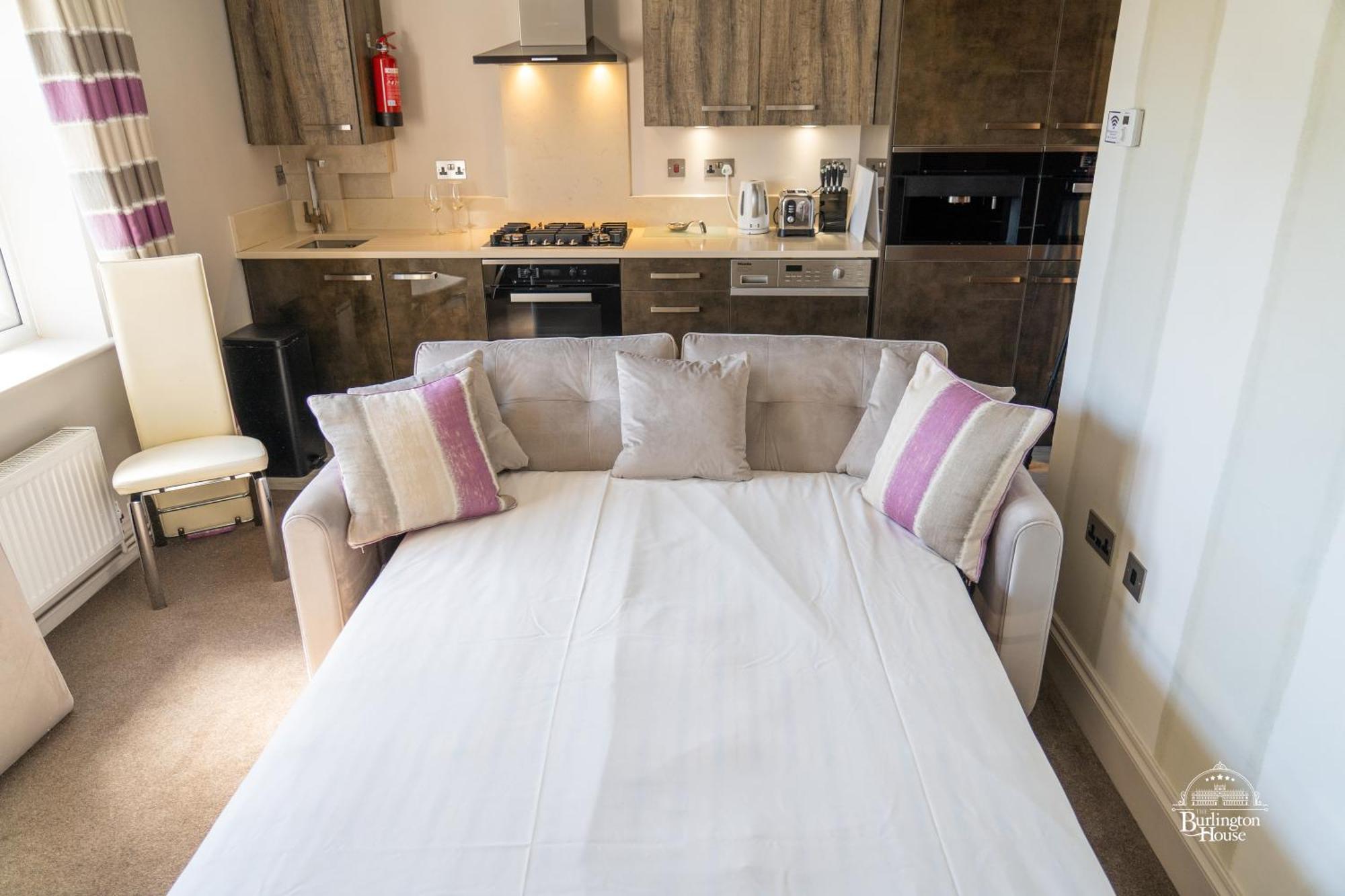 Burlington House Boutique Bed & Breakfast Oxford Luaran gambar A sofa bed